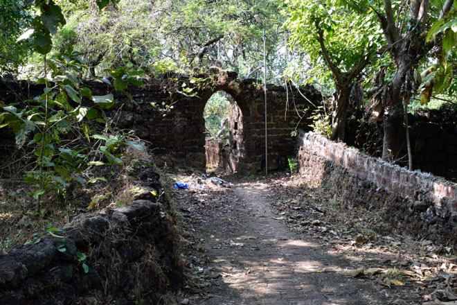 Sarjekot Fort